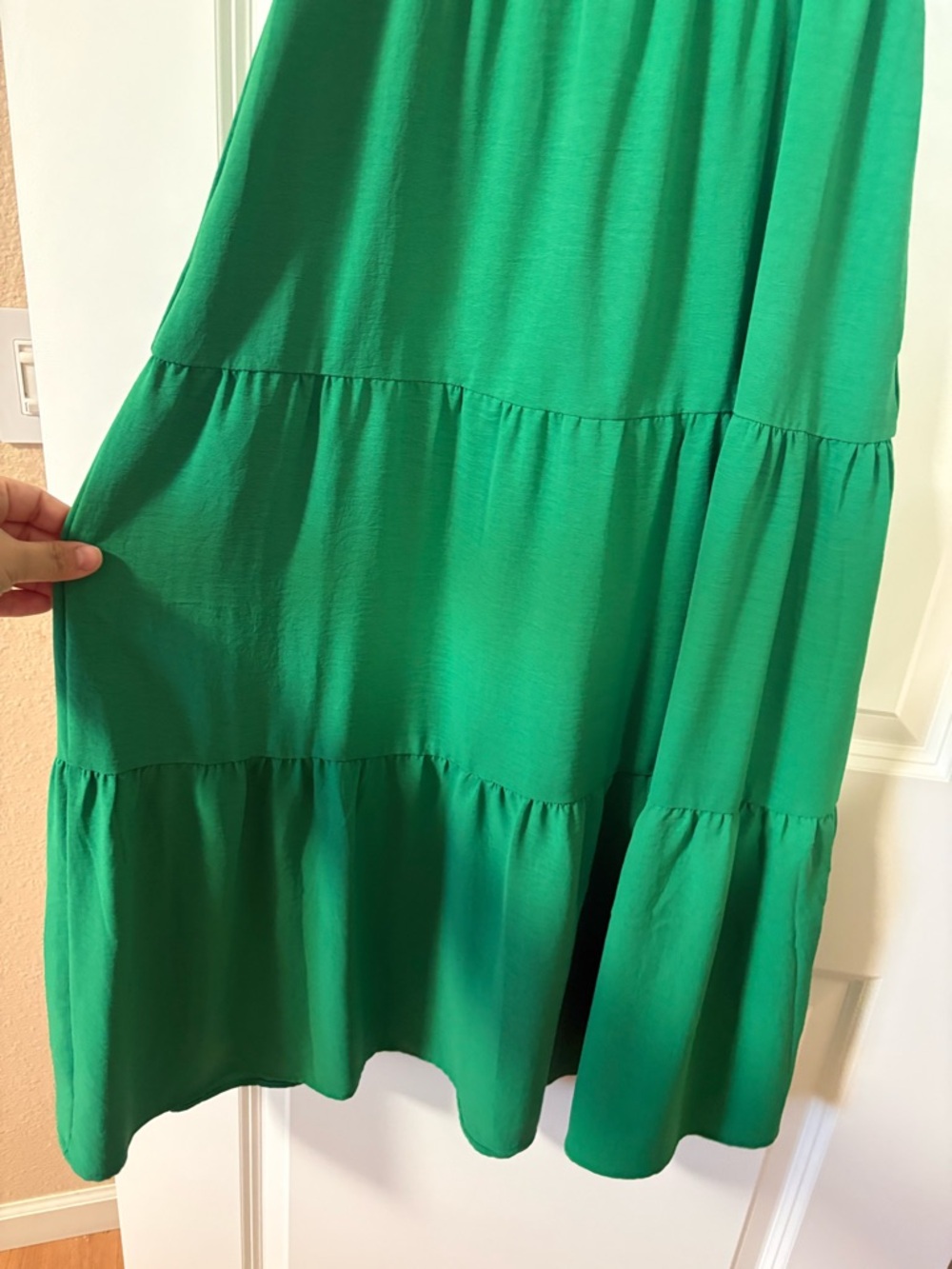Monteau Emerald Green Tiered Maxi Dress with Smocked Waist - Picture 4 of 7
